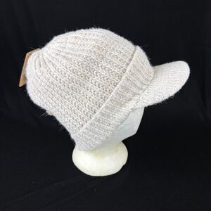 New wTag Pistil Winter Beanie Stocking Brim Ski Cap Viola Ivory Christmas Gift